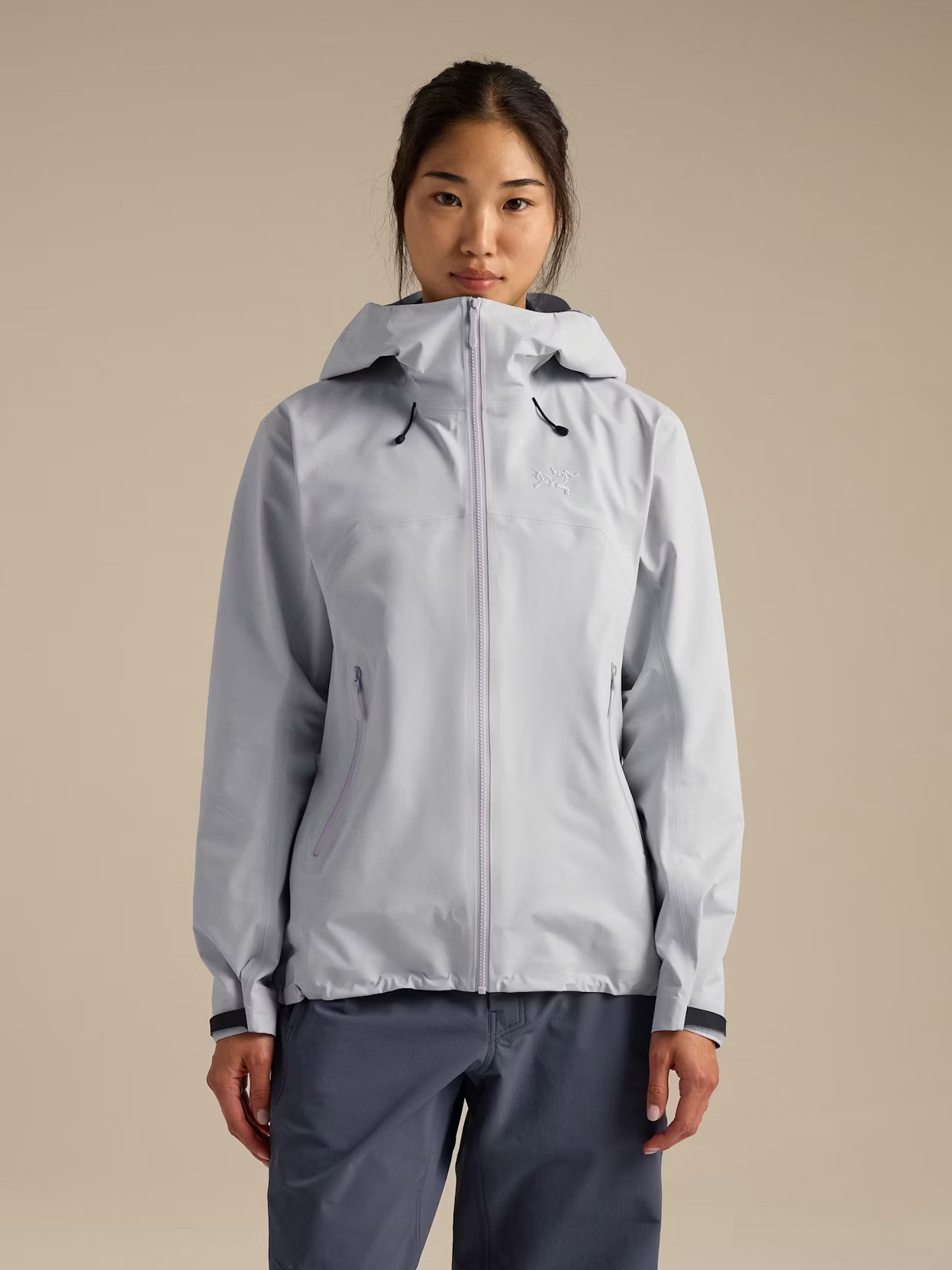 Arcteryx BETA SL Solitude ženska vetrovka s kapuco