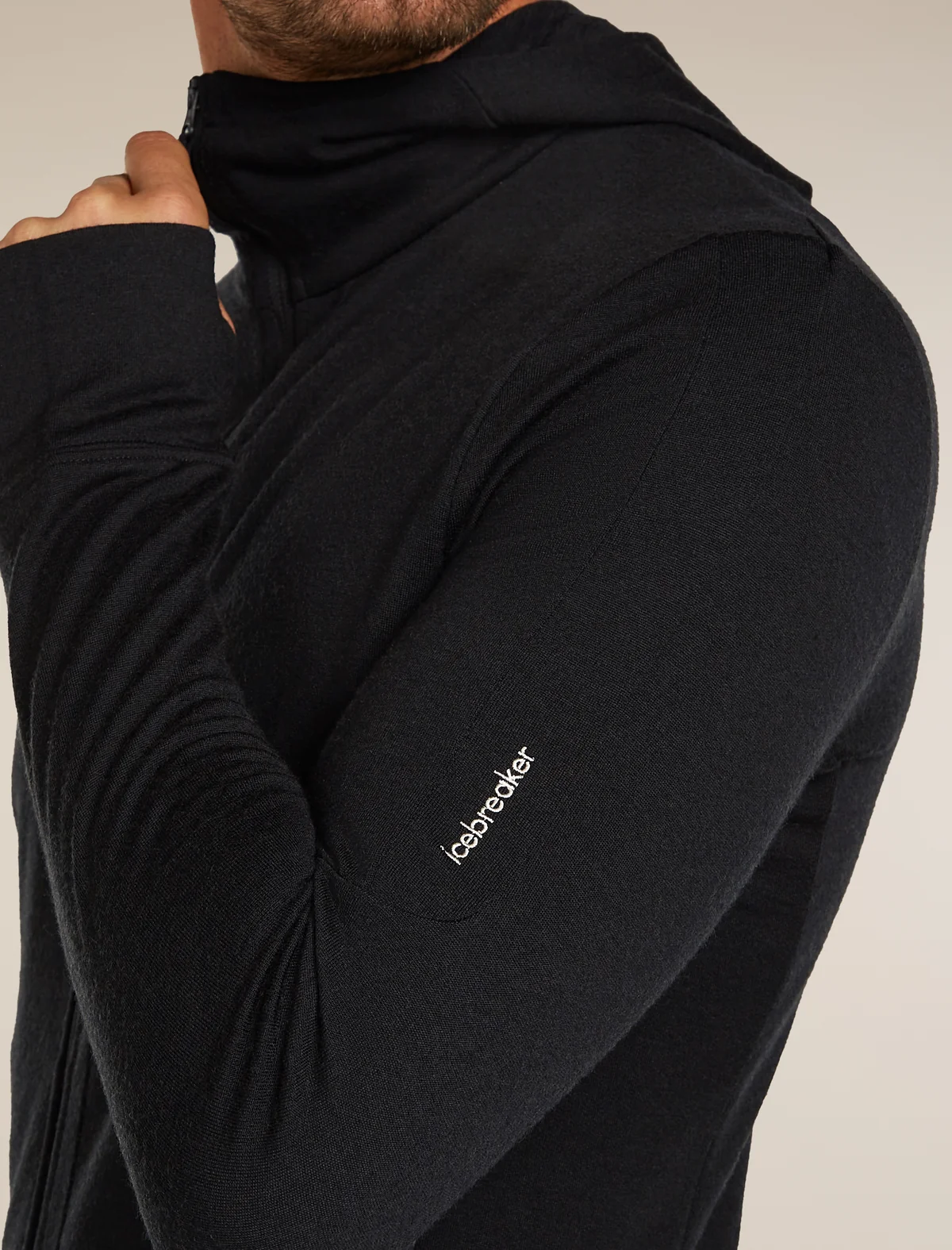 Icebreaker 260 Quantum Zip Hoodie Black moška jakna z zadrgo - slika 5